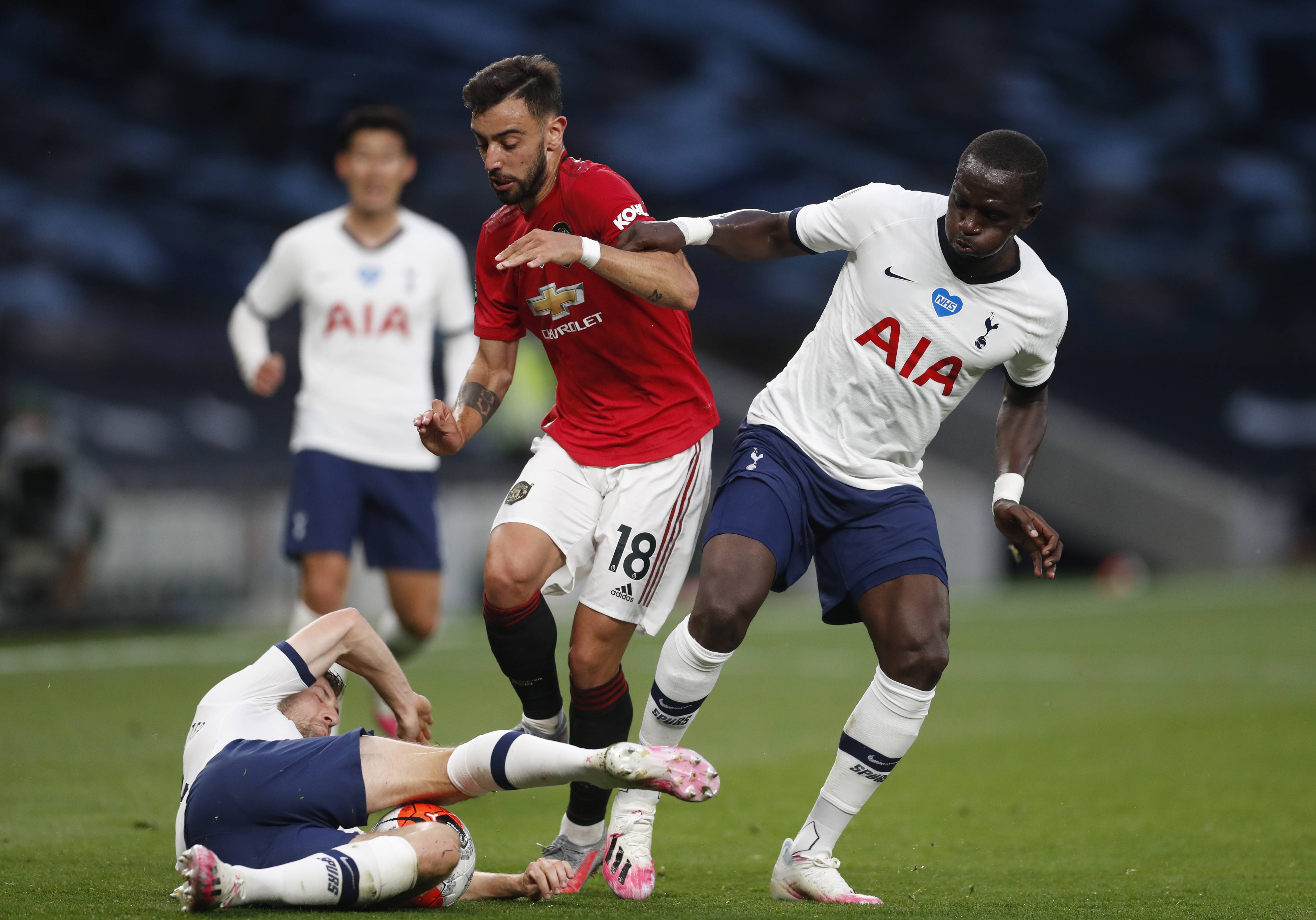 力和戰術執 力和戰術執